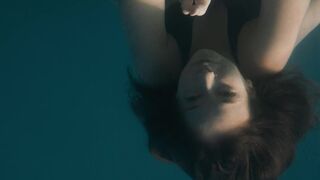 Mia Giraud sexy, Antonija Belazelkoska hot ⭐ Sisterhood (2021)