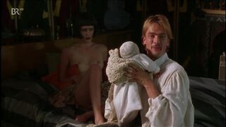 Andrea Losleben topless - Apollonia (2005) draws nude scene