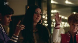 Jasmin Shakeri, Llewellyn Reichman - Deadlines s01e06 (2021) nude scene