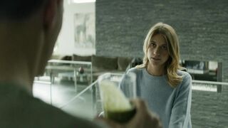 Sara Hjort Ditlevsen, and other â Breeder (2020) actress boobs scene