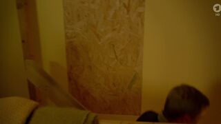 Simone Hanselmann sexy - Familie Dr. Kleists 09e01 (2019)