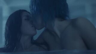 Sofia Bellucci, Chiara Ombelli nude - Drive Me Home (2018)