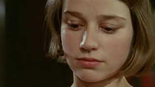 Anja Kruse, Lena Stolze - Die weiße Rose (1982) classic adult scene