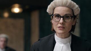 Naomi Scott, Sienna Miller - Anatomy of a Scandal s01 (2022) Hot Film Scenes