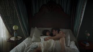 Laura Benanti hot - The Gilded Age (2023) s02e04