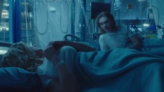 Katherine Langford hot - Spontaneous (2020) celeb A hot scene