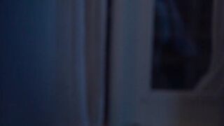 Laura Gordon, Olivia DeJonge â Undertow (2018) celeb hot video