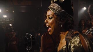 Gal Gadot, Emma Mackey - Death on the Nile (2022) Nudity Celebrity