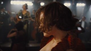 Gal Gadot, Emma Mackey - Death on the Nile (2022) Nudity Celebrity