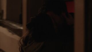 Seyneb Saleh - UberWeihnachten s01e02 (2020) celeb naked boobs scene