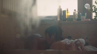 Gabriela Muskala, Karolina Gruszka, Aleksandra Adamska - Krolestwo kobiet s01e01-02 (2020) actress sexy video scene