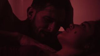 Natalia Tena, Bella Camero - Sangre (2020) celeb topless boobs