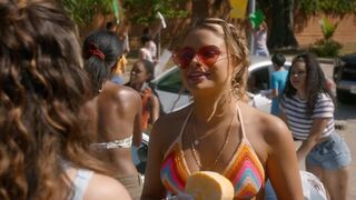 Hannah Kepple sexy - Cobra Kai s03e03 (2020) celeb hot video