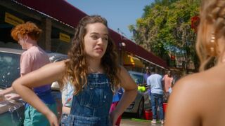 Hannah Kepple sexy - Cobra Kai s03e03 (2020) celeb hot video