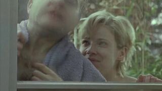 Ann-Kathrin Kramer nude, Karoline Eichhorn nude - Abgehauen (1998)