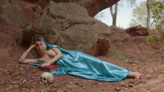 Violeta Rodriquez nude, Mar Nantas nude, Yolanda Sey nude - La Revolucion De Las Musas (2024)