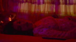 Camila del Campo nude, Valeria Lois - Magic Farm (2025)