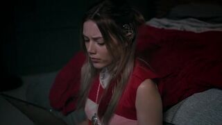 Grace Van Dien nude - The Fix (2024)