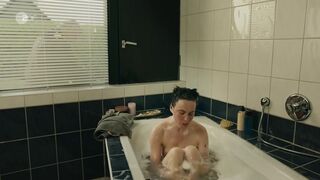 Victoria Schulz nude, Ruth Reinecke nude. Fossil (2023)