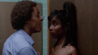 Jayne Kennedy nude, Azizi Johari nude - Body and Soul (1981)