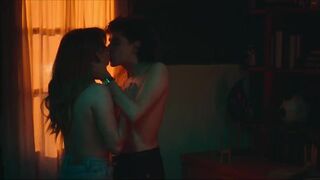 Francisca Estevez nude, Valentina Duque, Veronica Orozco nude - Eva Lasting (2025) s03