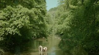 Ethelle Gonzalez Lardued nude, Melusine Loveniers nude - Cet ete (2023)