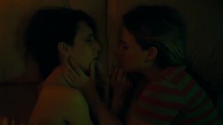 Julieta Gimenez Zapiola nude, Vera Spinetta nude  - The End Of Love (2025) Season 01 | Lesbian TV Scene