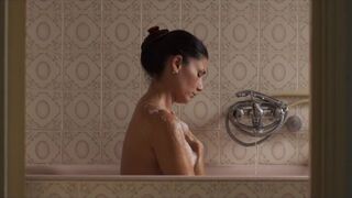 Barbara Tabita nude - Lo scambio (2015) Full Frontal Nudity in the Bathtub