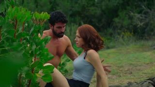 Amalia Uys, Michelle Botes nude - Tuiskoms (2025) s01