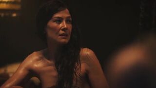 Rosamund Pike nude - The Wheel of Time (2025) S03