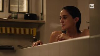 Eleonora De Luca hot, Evissia Callista Altea, Linda Caridi nude - The Hunter (2021) s03