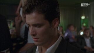 Sylvie Bertin nackt - Das Gluck ihres Lebens (2002)Topless Actrees - Striptease Scene