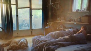 Janina Uhse nude, Alfonsina Bencosme - Spieleabend (2024) Sex Scene