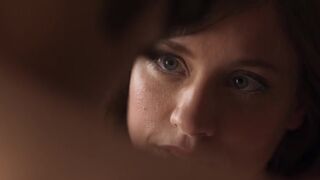 Michelle Jenner nude, Zoe Bonafonte hot - El secreto del orfebre (2025)