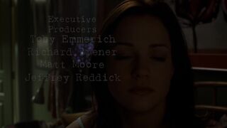 Odessa Munroe, A.J. Cook topless - Final Destination 2 (2003)