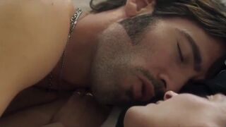 Hedda Stiernstedt nude, Josefin Asplund naked. Lesbian Movie - Nova and Alice (2024)