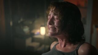 Olivia Morris topless, Sara-Marie Maltha - The Head (2025)