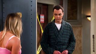 Kaley Cuoco sexy – The Big Bang Theory s07e01 (2013)
