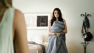 Kaniehtiio Horn nude – Embrace of the Vampire (2013)