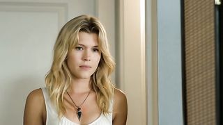 Kaniehtiio Horn nude – Embrace of the Vampire (2013)