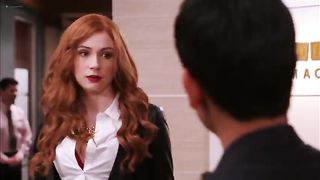 Karen Gillan Sexy - Selfie (2014) s1e1