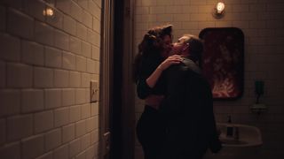 Kathryn Hahn - Mrs. Fletcher s01e05 (2019)