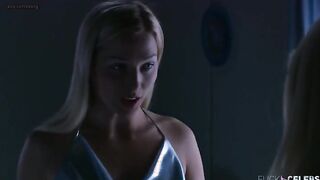 Kim Poirier nude, Stefanie von Pfetten nude – Decoys (2004)