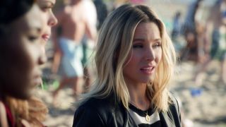 Kristen Bell nude - Veronica Mars s04e01 (2019)