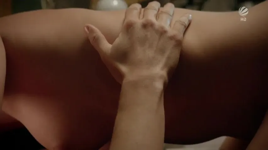 Kristina Rodriguez  nackt