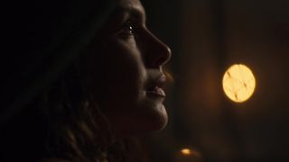 Paloma Bernardi, Alli Willow nude - O Escolhido s01e04-05 (2019)