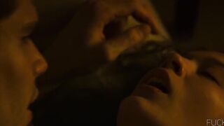 Paula Beer nude - Le chant du loup (2019)