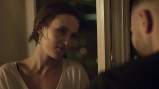 Peri Baumeister - Skylines s01e04 (2019)