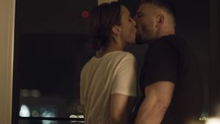 Peri Baumeister - Skylines s01e04 (2019)