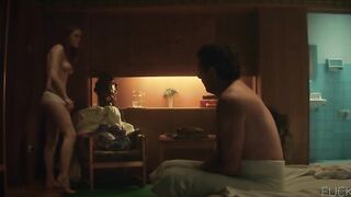 Polina Aug nude - Yumorist (2019)